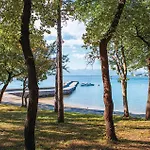 Semesterbostad Luxurious In