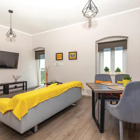 Cozy In With Kitchen Holiday home *