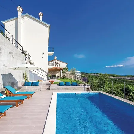 Luxurious In * Praputnjak